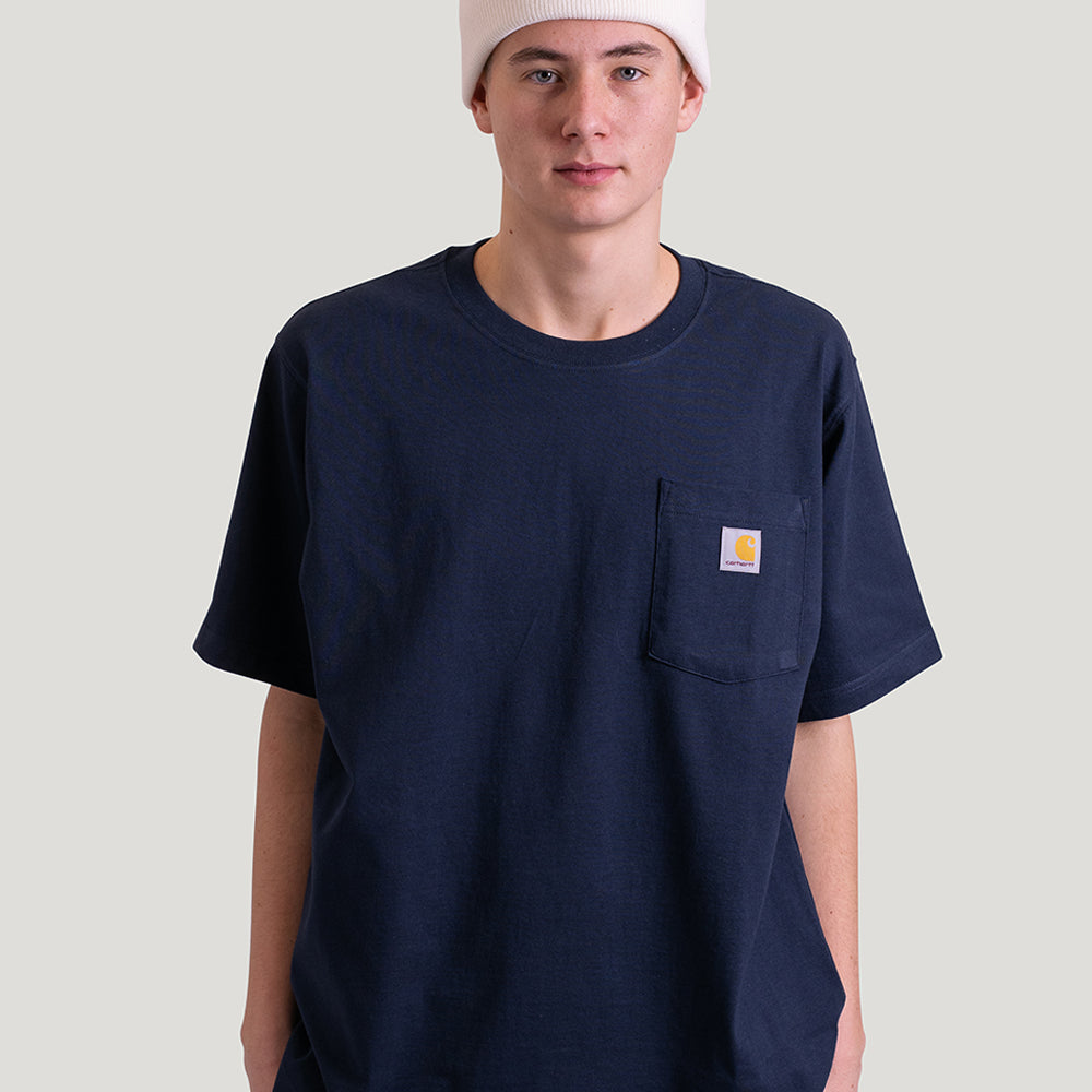 
                  
                    LOOZE Charhartt T-shirt med lomme
                  
                