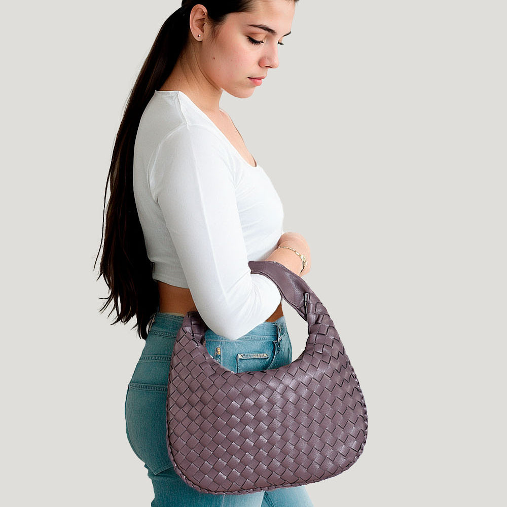 
                  
                    LOOZE Vega Bag
                  
                